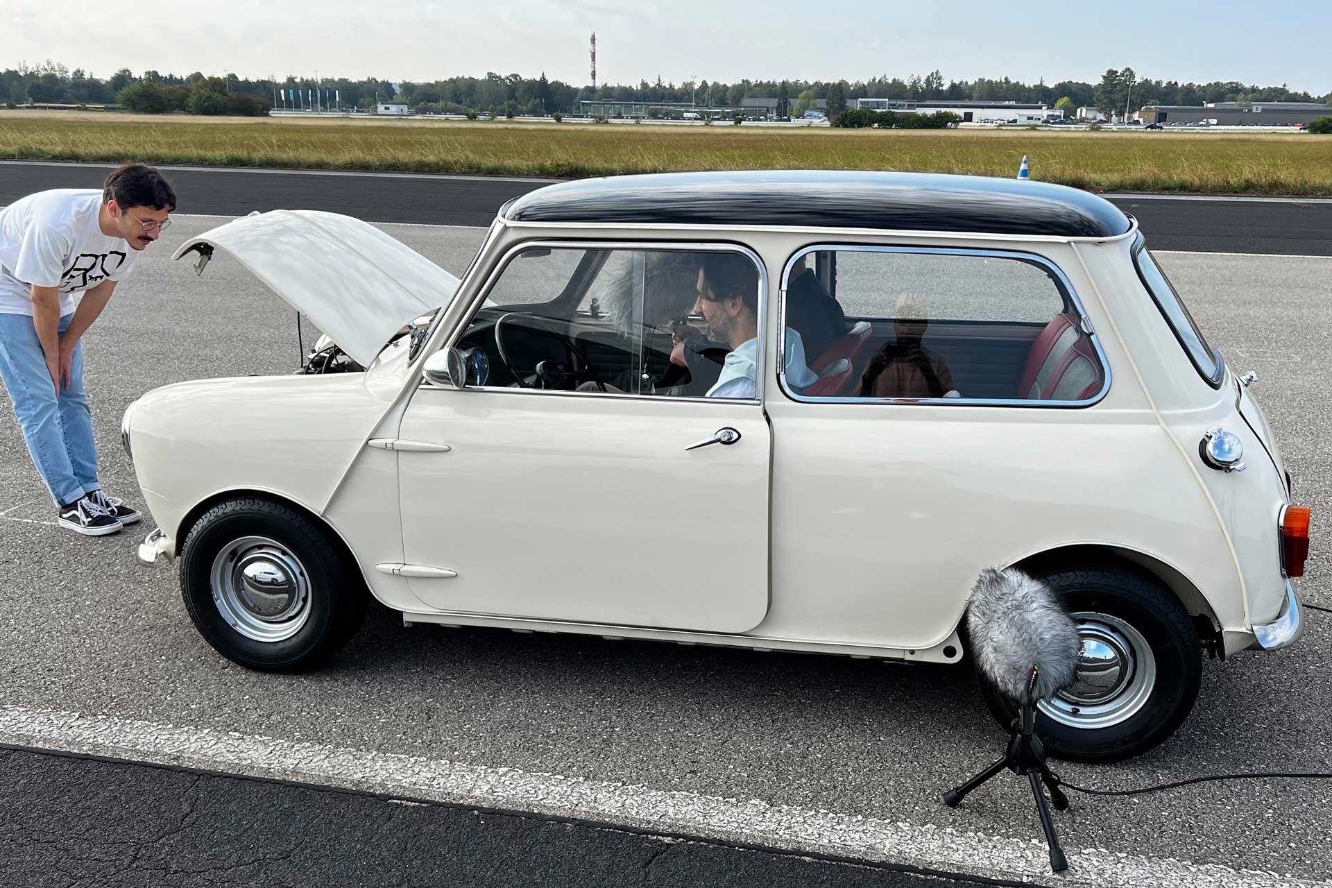 Cop Sound Mini MINI Electromobility - Sound | MINI New Zealand